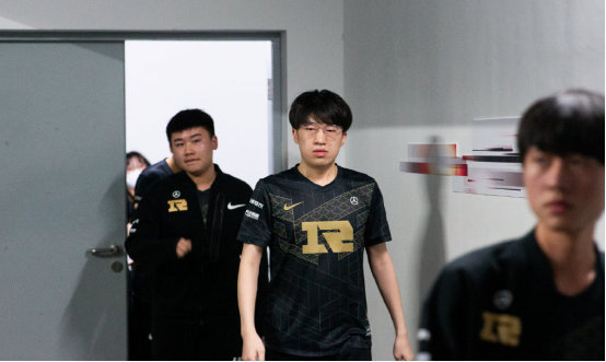 比赛中注重 比赛中注重